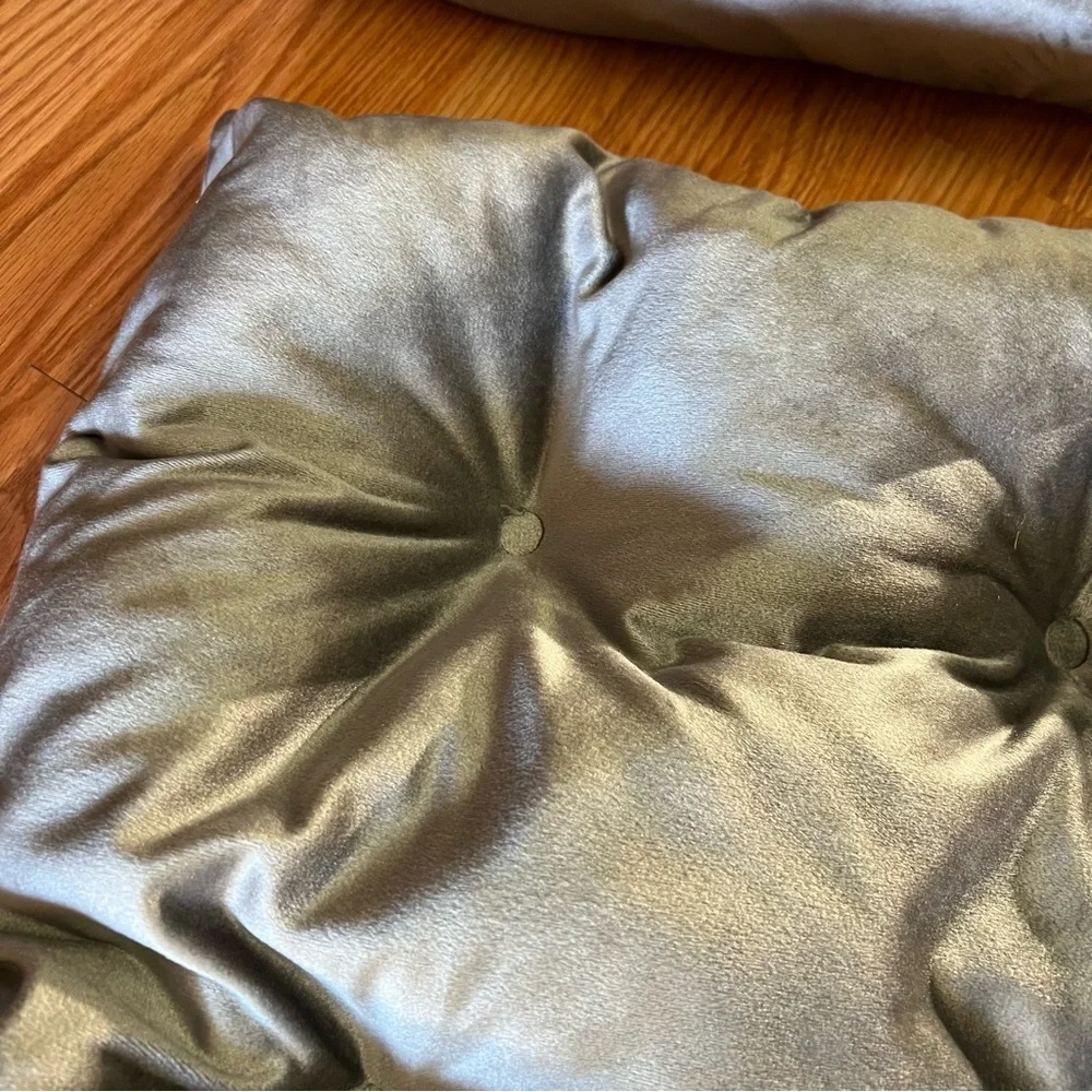Large super soft Pet Bed